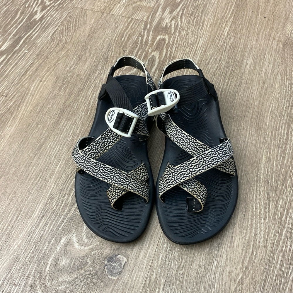 Chaco Women's Black and Tan Patterned Sandals